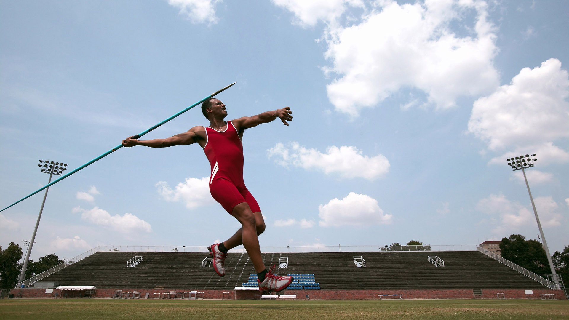 leyu app-体育新闻中心推动体育赛事多角度高清直播技术，体育新闻现场直播