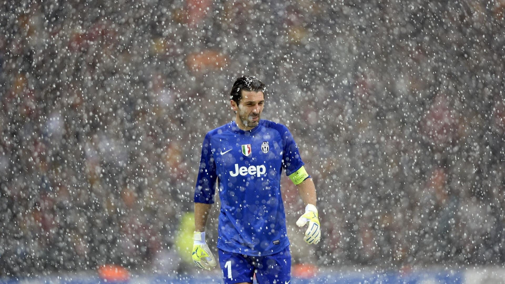 _极限飞盘决赛：团队合作的极致展现_，极限飞盘比赛方法